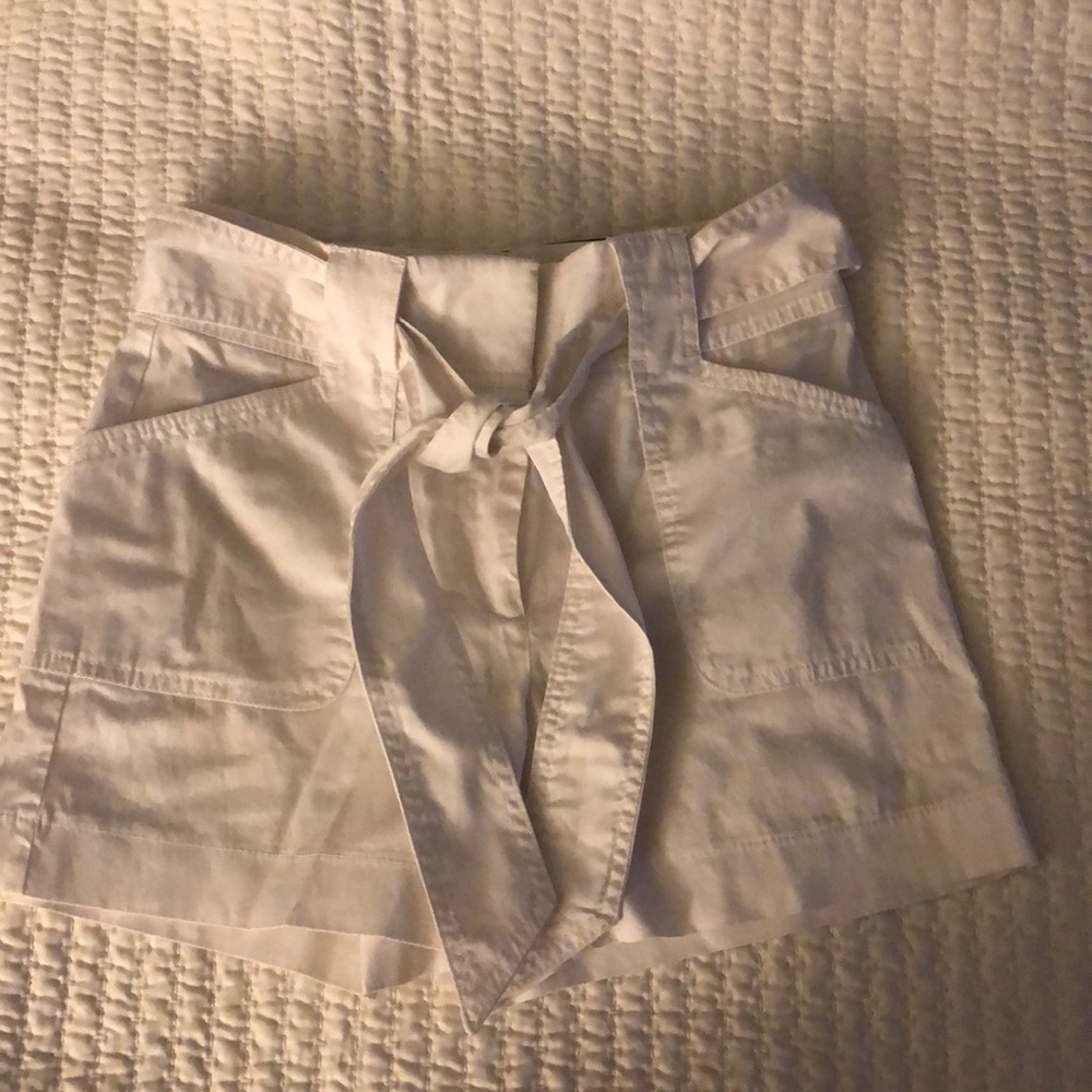 White House Black Market -Shorts